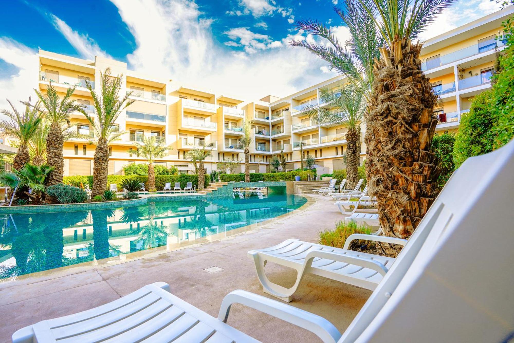 Apartment Pool Marrakech Marrakesh Bagian luar foto